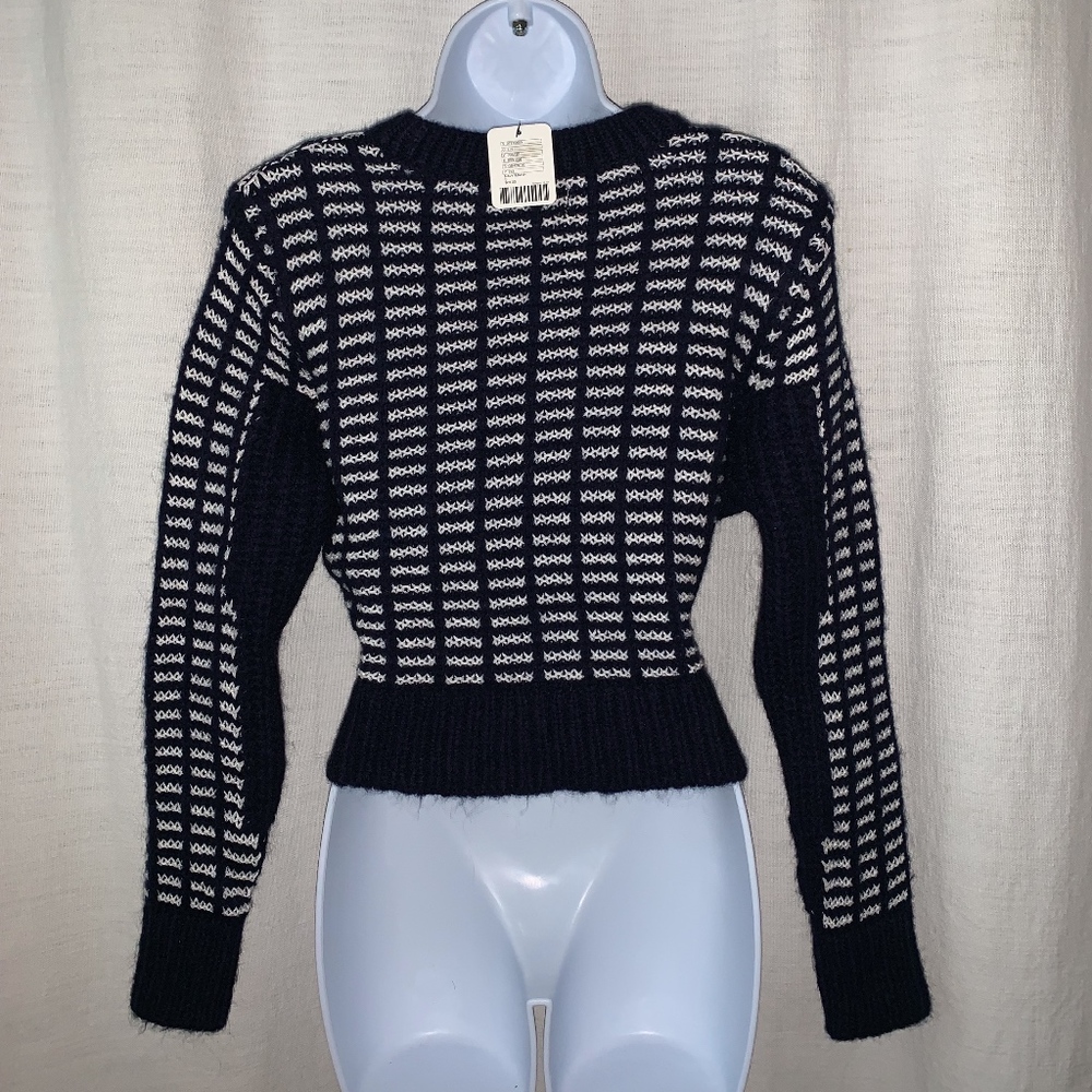 NWT URBAN OUTFITTERS Navy/White Cropped Sweater! - Picture 3 of 5